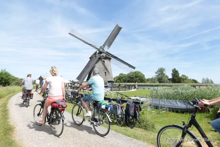 Karavaan presenteert theatrale fietstocht met Pasen