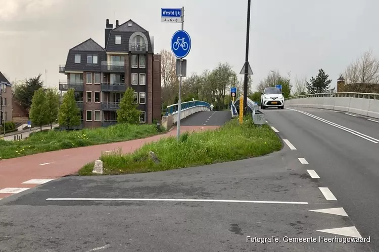 Eenrichtingsverkeer en parkeerverbodzone op Westdijk