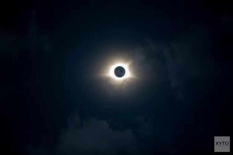 Gedeeltelijke zonsverduistering op donderdag 10 juni