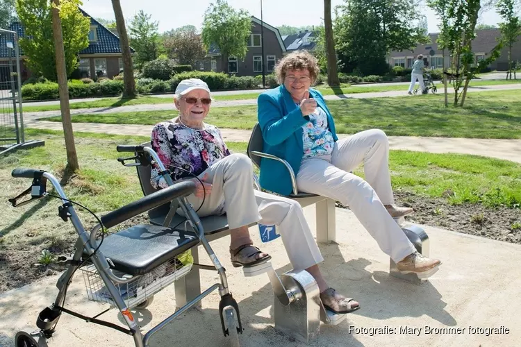 Beleef- en beweegtuin Hugo-Waard geopend