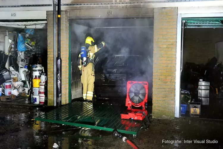 Brand in garagebox in Heerhugowaard