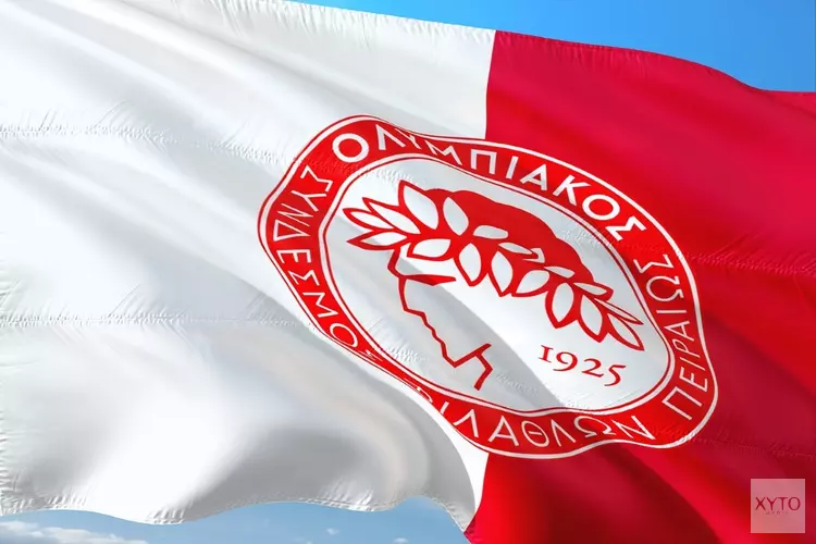 AZ verliest nipt in oefenduel van Olympiakos