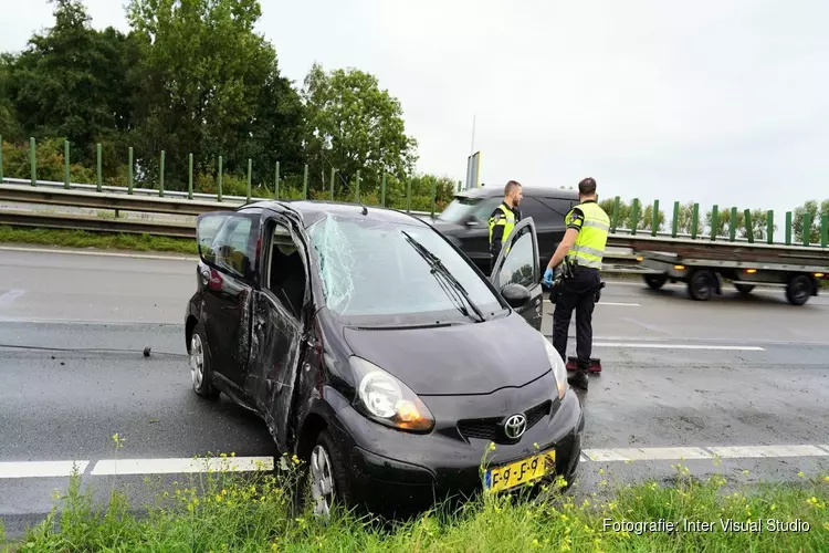 Automobiliste gewond na eenzijdig ongeval op N242