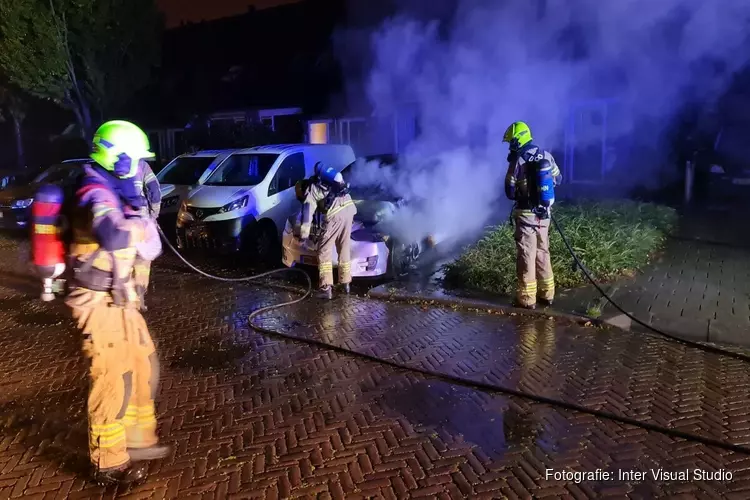 Tesla door brand verwoest in De Noord