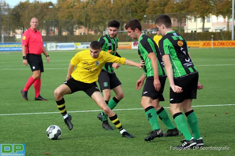 Bekervoetbal: SVW &#39;27 stunt tegen De Zouaven, Reiger Boys klopt Vrone