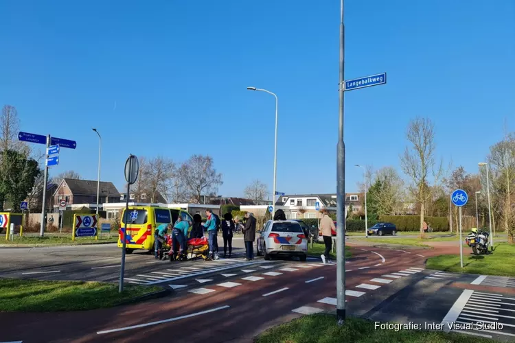 Scooterrijder aangereden in Zuid-Scharwoude