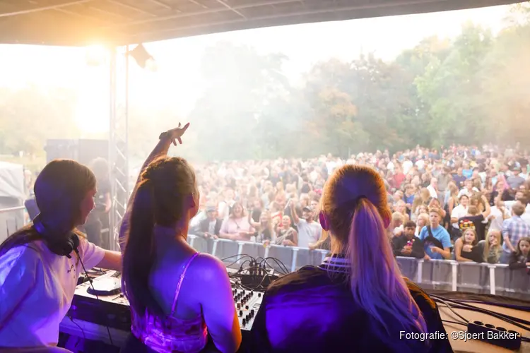 Nieuw op Mixtream Festival 2023: DJ Je Moeder, rapper Gotu Jim, Zena-Rae, Yue, The Zanders en Serotonia