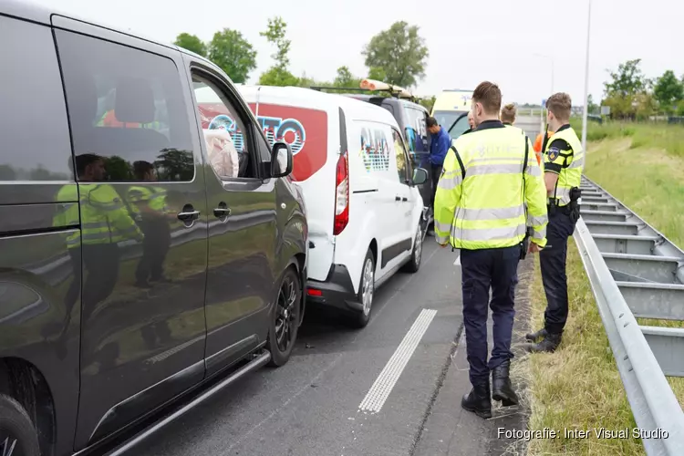 Veel schade bij kettingbotsing op Westfrisiaweg