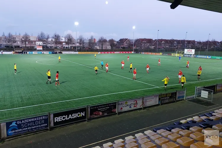 Nipte zege voor vrouwen Reiger Boys