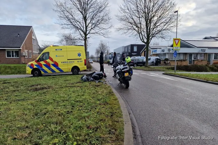 Scooterrijder gewond in Noord-Scharwoude