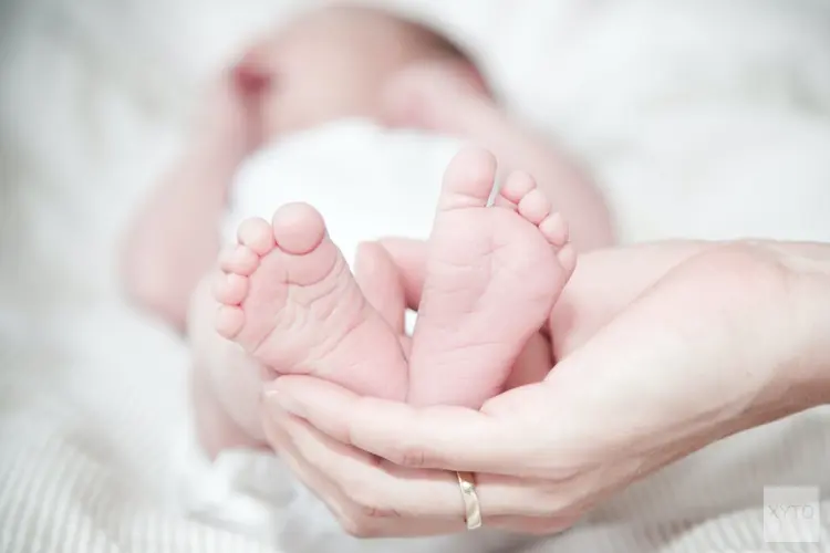 Een Warm Welkom: Tips voor Unieke Geboortecadeaus en Zelfgemaakte Tegeltjes