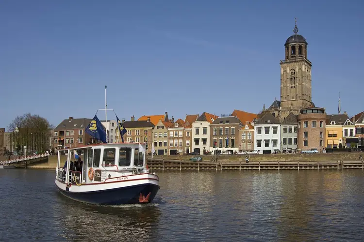 Ontdek Deventer: de perfecte hulp bij het verkennen van stad en smaak