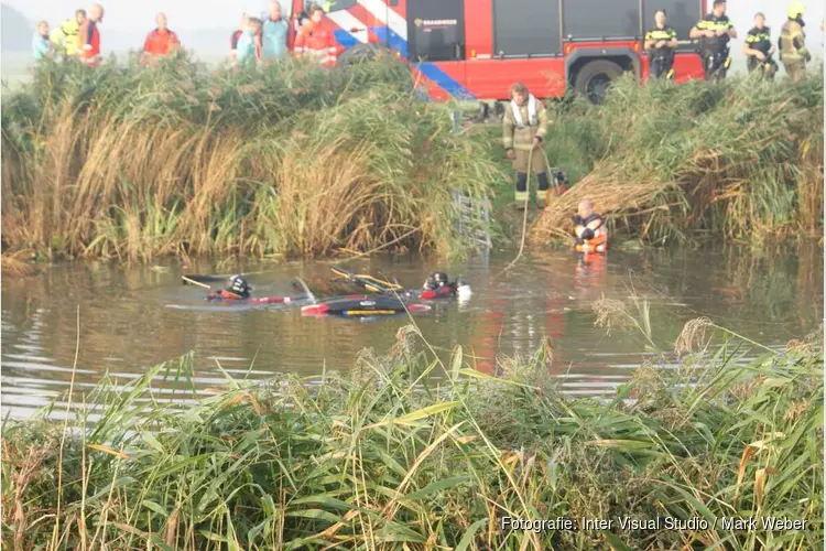 Auto te water aangetroffen in Ursem