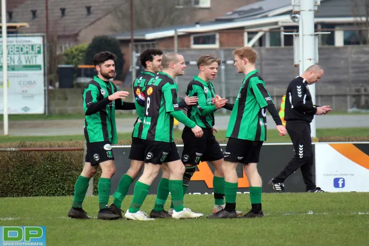 Vrone krikt moraal verder op met verdiende zege op Marken